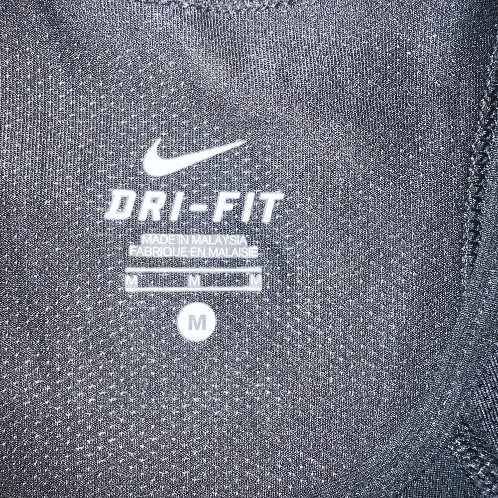 Nike‎ tank top